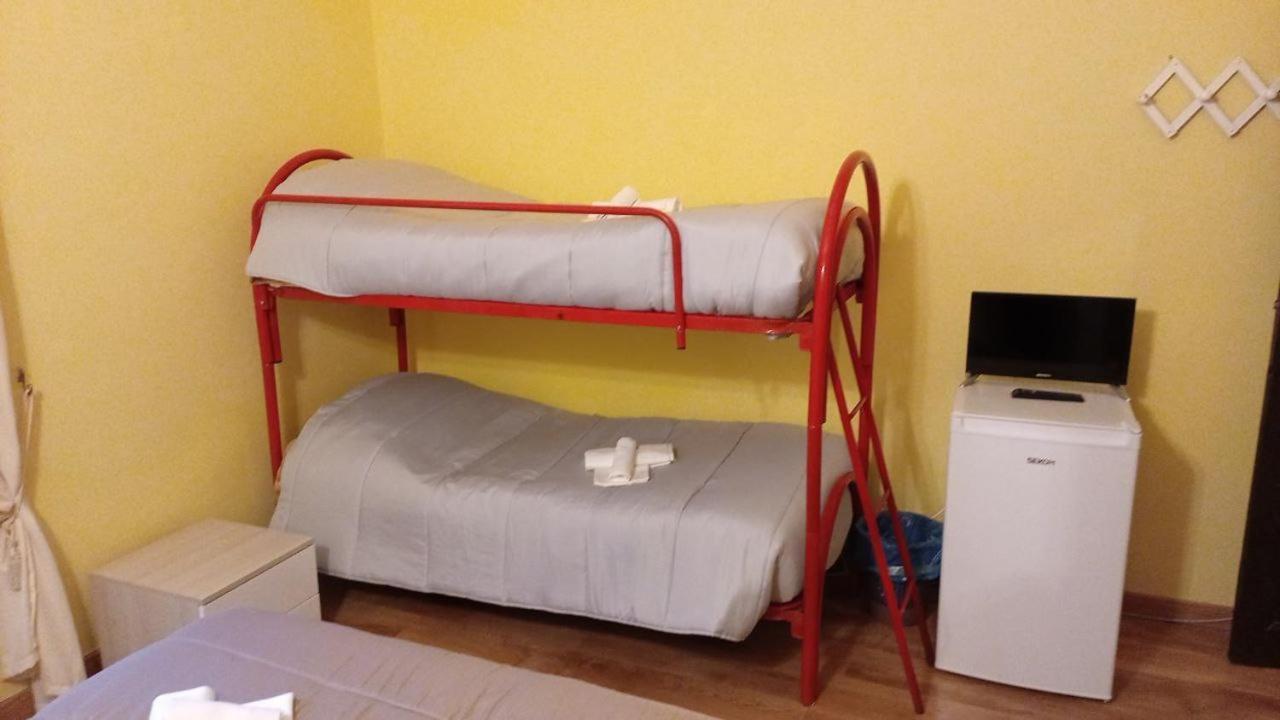 Bed and Breakfast Villino Chelidonia Subiaco Esterno foto